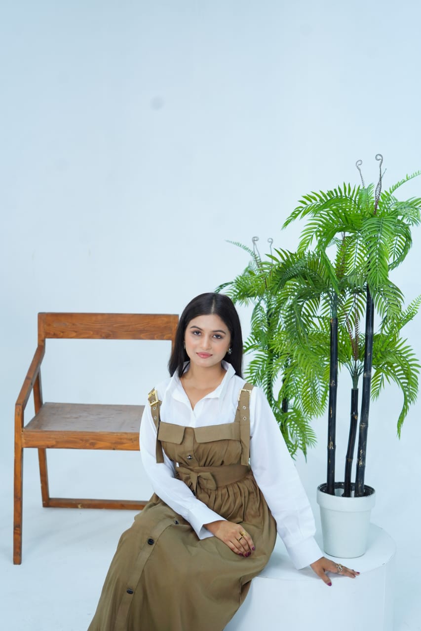 Butterfly Roomper Maxi Western Style Rs 2399/-