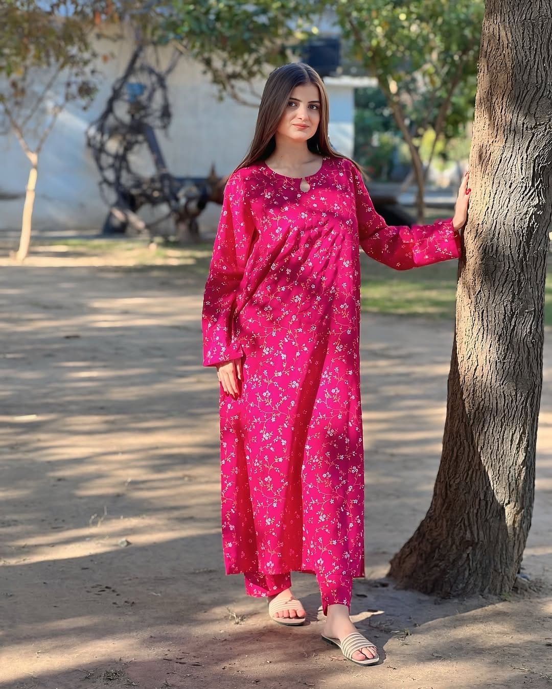 Midnight Pink Printed Suit – Arabic Lawn 2-Piece Set